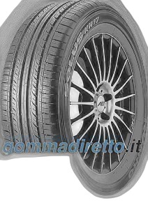 Kumho Solus KH17